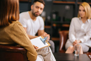 People participating in a drug addiction treatment program