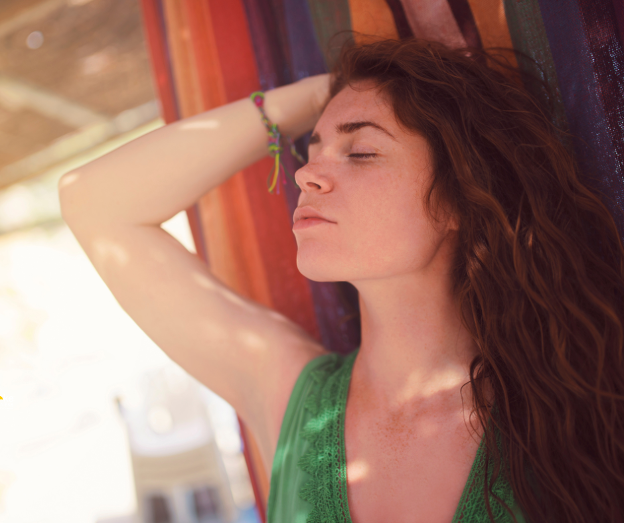 a woman gets drowsy on molly