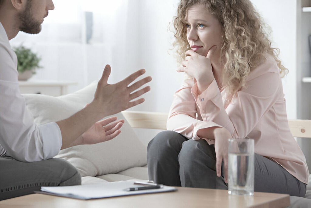 Therapist or Detox? Why a Dual Diagnosis Treatment Program Makes You Choose Neither