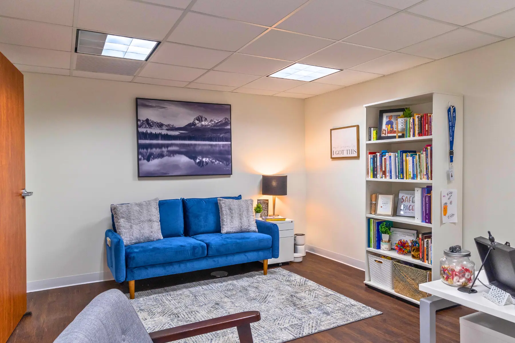 Lounge at Arista Recovery Ohio